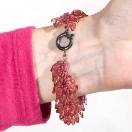 Sun Studio – Raspberry Rose - Daphne Spiral Bracelet Bead Kit - (.925 Black Finish)